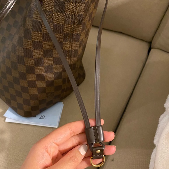 Authentic LV Damier Ebene Neverfull GM - Picture 8 of 12